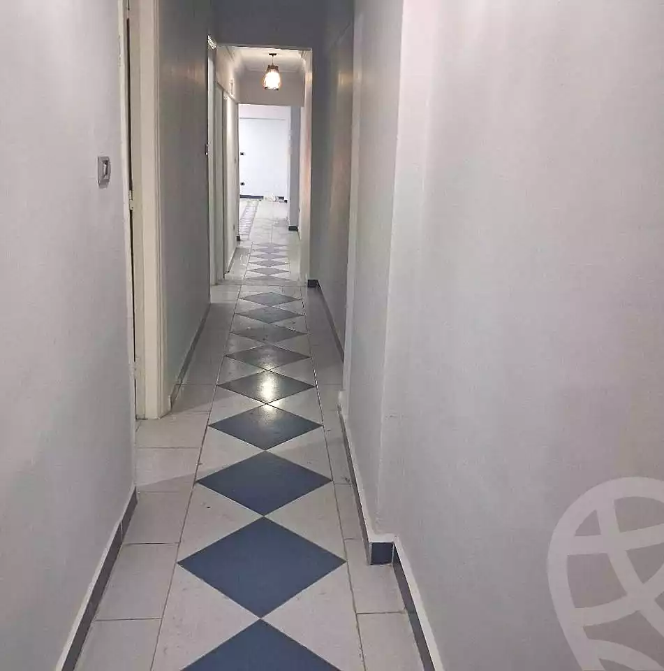 https://aqarmap.com.eg/en/listing/6973304-for-rent-alexandria-sydy-bshr