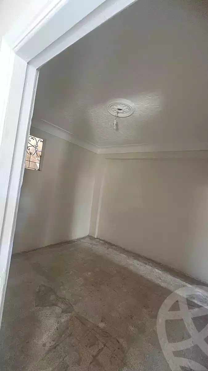 https://aqarmap.com.eg/ar/listing/6973455-for-rent-alexandria-el-chatby
