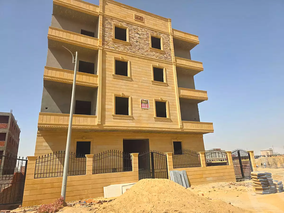 https://aqarmap.com.eg/ar/listing/6973672-for-sale-cairo-badr-city-hai-el-ashgar-featured-neighborhood-bait-el-watan
