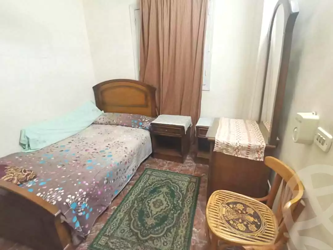 https://aqarmap.com.eg/en/listing/6973861-for-rent-cairo-el-zaytun-hlmy-lzytwn-el-kamal-st
