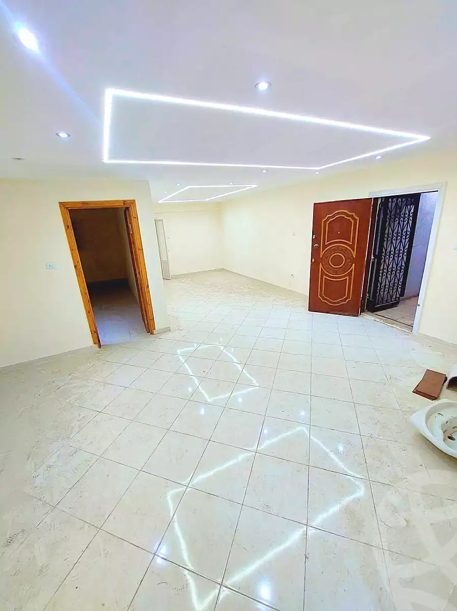 https://aqarmap.com.eg/en/listing/6973875-for-sale-alexandria-miami-mahmoud-el-isawy-st