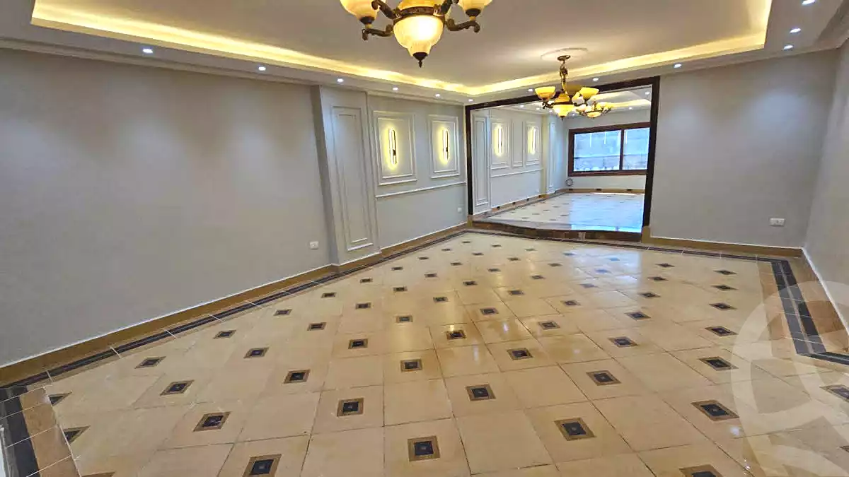 https://aqarmap.com.eg/ar/listing/6973899-for-sale-cairo-helwan-ahmed-enci-st