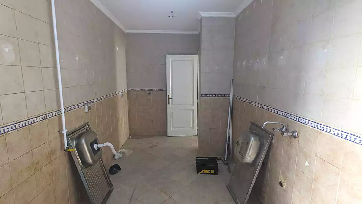 https://aqarmap.com.eg/ar/listing/6973984-for-rent-cairo-new-cairo-madinaty-eleventh-zone-buildings-group-112