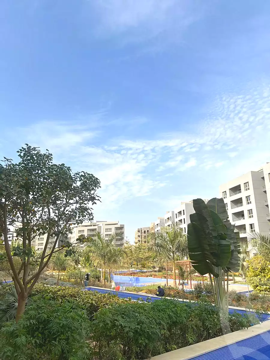 https://aqarmap.com.eg/ar/listing/6974397-for-sale-cairo-new-cairo-lmstqbl-syty-compounds-zyzyny-lmstqbl-rdk-llttwyr
