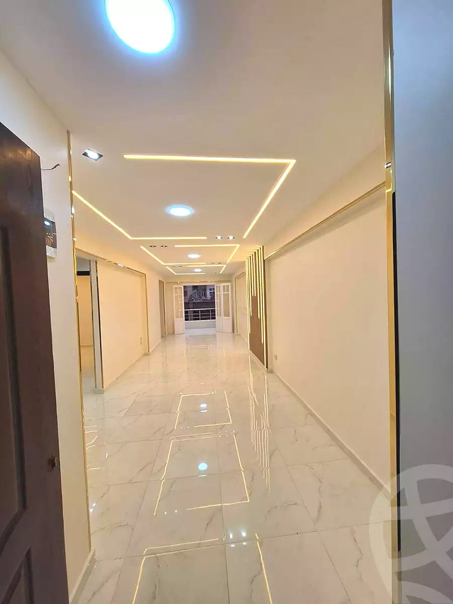 https://aqarmap.com.eg/ar/listing/6974430-for-sale-alexandria-miami-iskandar-ibrahim-st