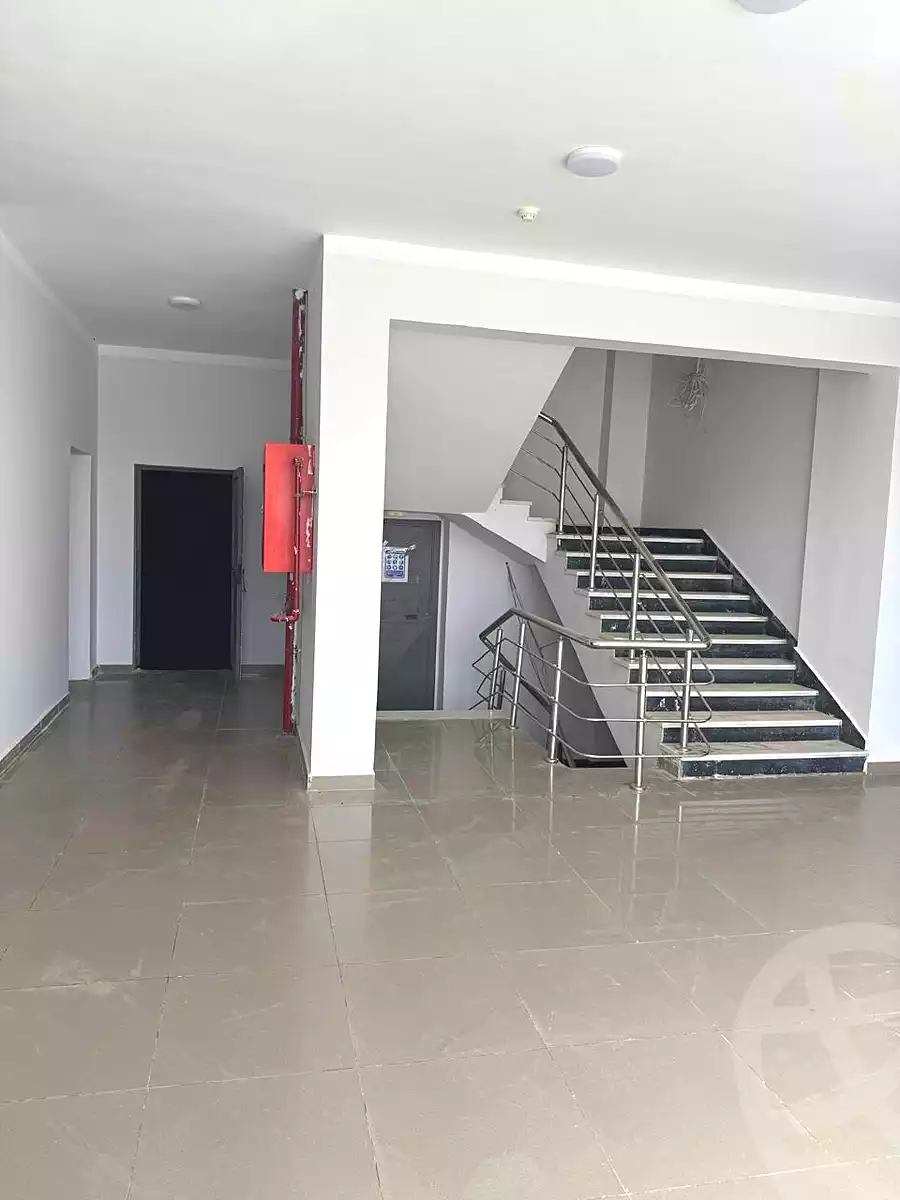 https://aqarmap.com.eg/ar/listing/6974633-for-rent-sharqia-10th-of-ramadan-industrial-area-3rd-industrial-zone-a5