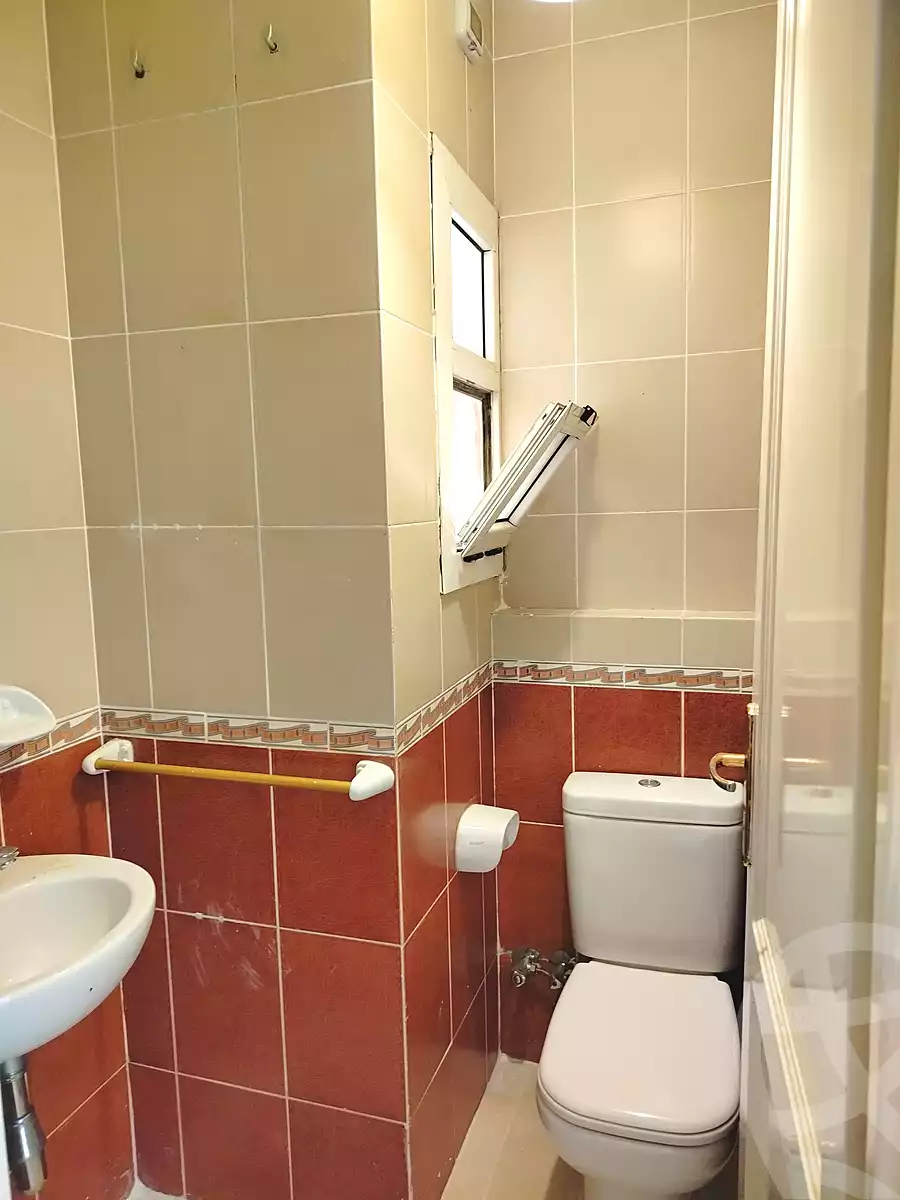 https://aqarmap.com.eg/ar/listing/6974654-for-rent-cairo-new-cairo-lrhb-city-mtdd-lrhb-phase-7
