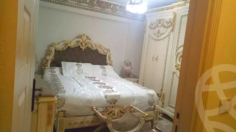 https://aqarmap.com.eg/ar/listing/6974725-for-sale-alexandria-moharram-bey-zaidan-st