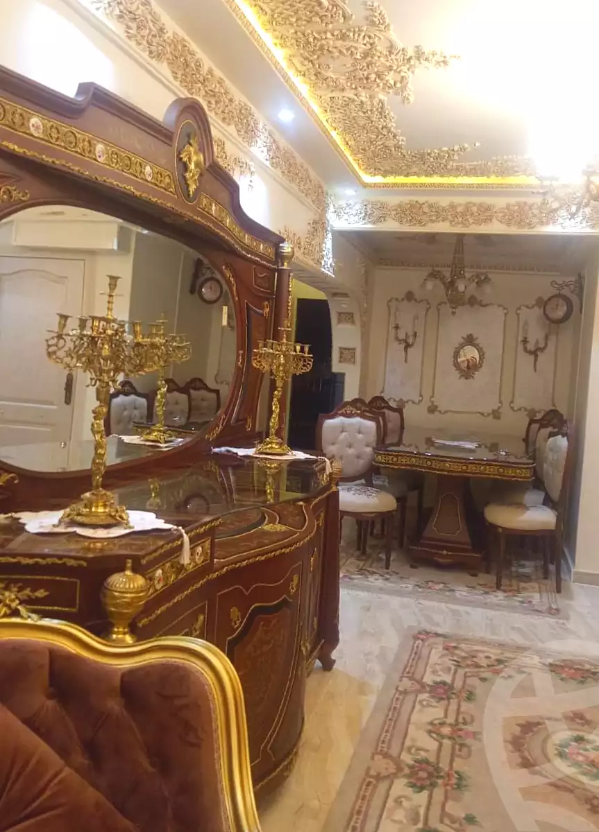 https://aqarmap.com.eg/ar/listing/6974738-for-sale-alexandria-moharram-bey-zaidan-st