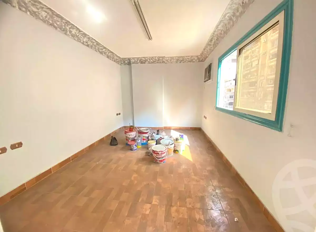 https://aqarmap.com.eg/ar/listing/6974740-for-sale-alexandria-sydy-bshr-sydy-bshr-bhry-gamal-abd-el-nasir-st