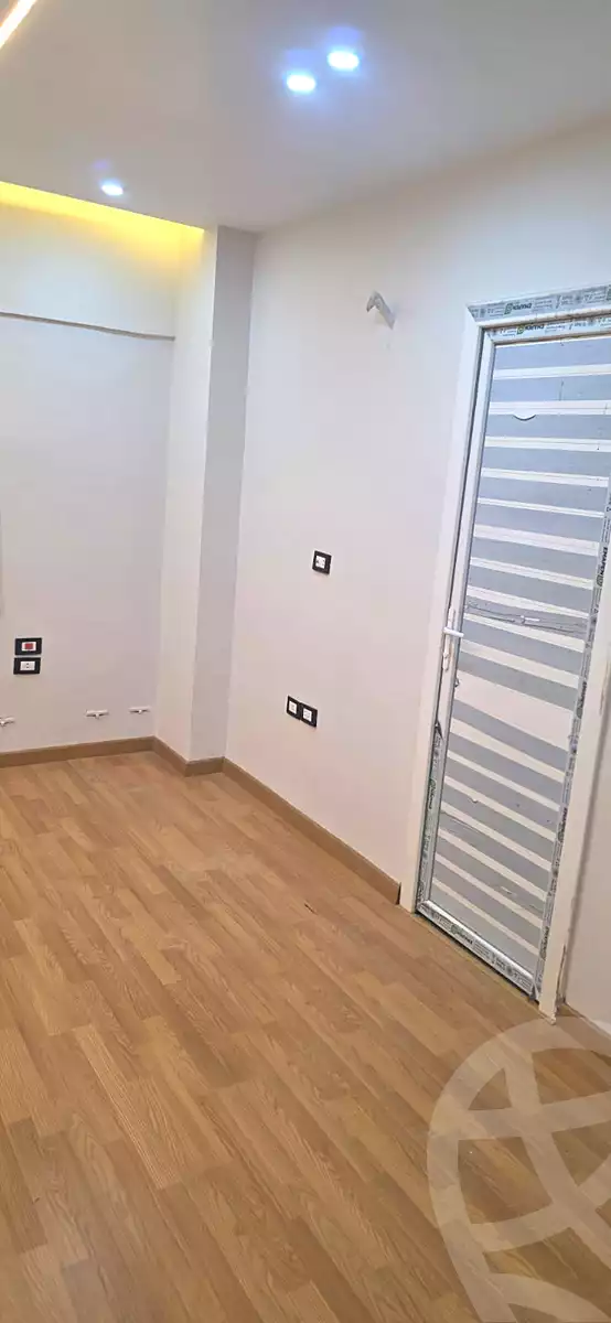 https://aqarmap.com.eg/ar/listing/6974855-for-rent-cairo-new-cairo-gharb-arabila-selim-st