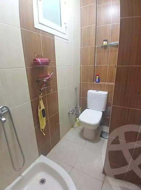 https://aqarmap.com.eg/ar/listing/6974972-for-sale-alexandria-al-agamy-lbytsh-bianchiii