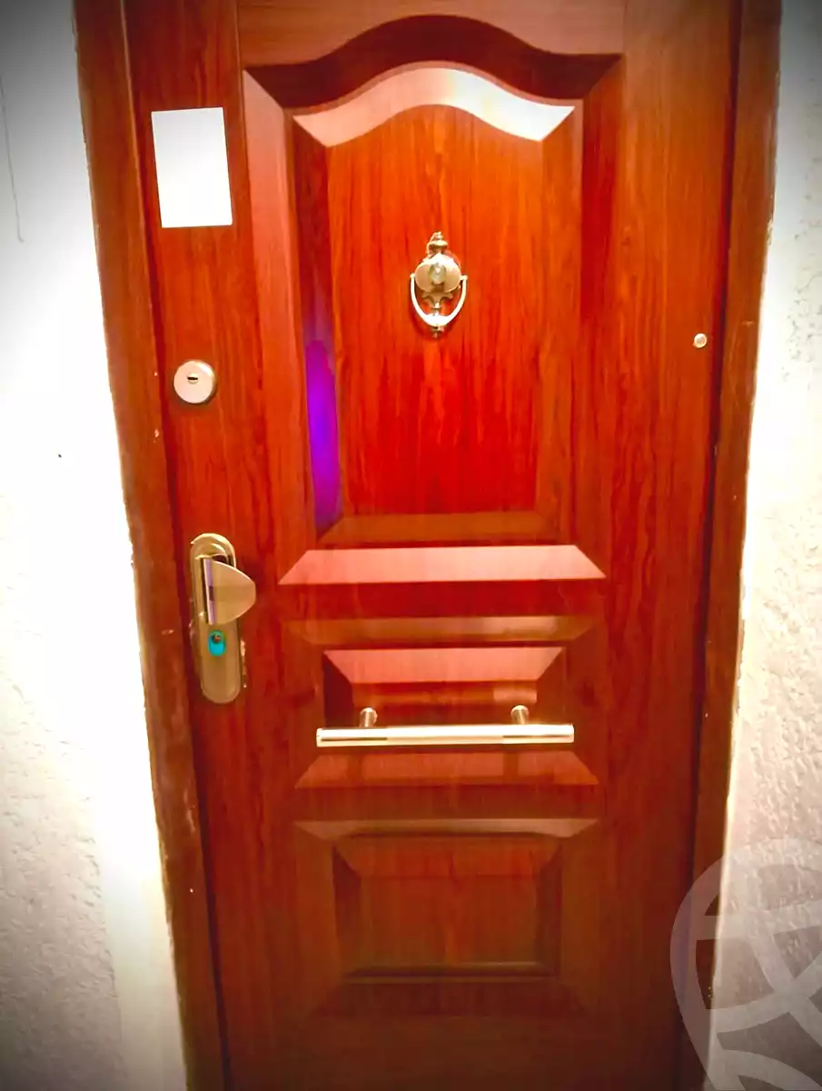 https://aqarmap.com.eg/en/listing/6975030-for-sale-alexandria-moharram-bey-saleh-al-hedini-st