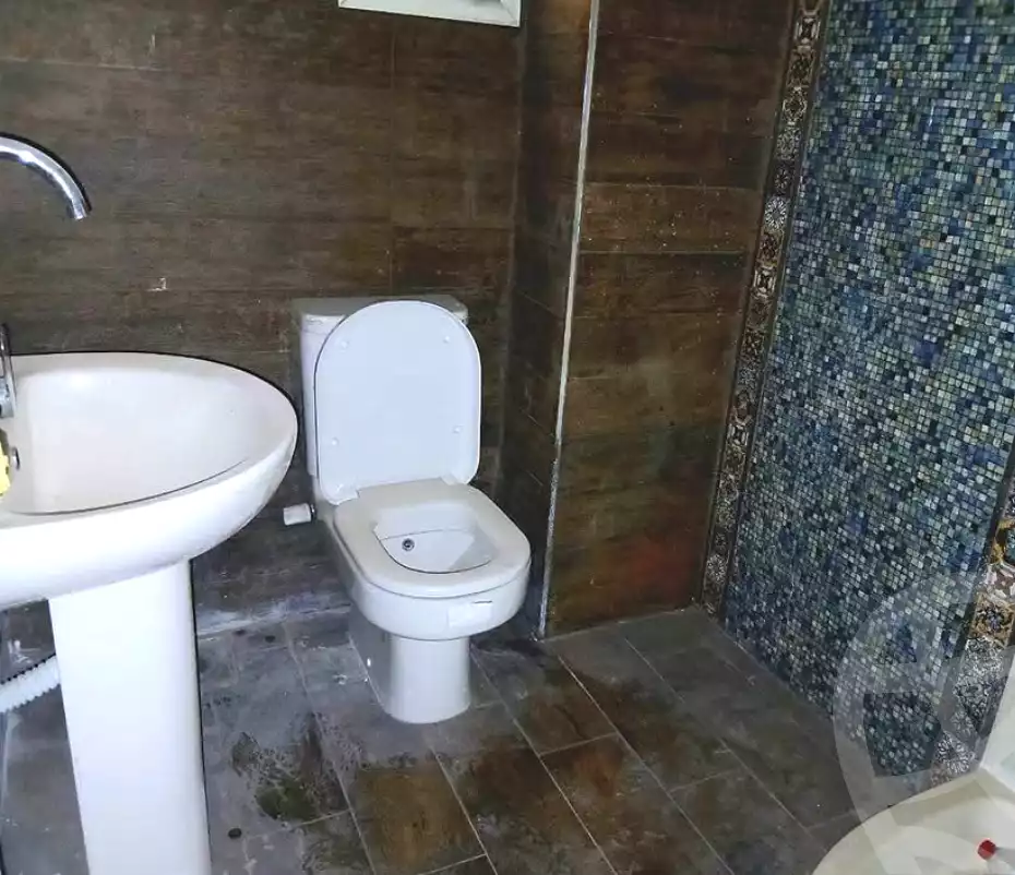 https://aqarmap.com.eg/en/listing/6975263-for-sale-alexandria-lsywf-city-light-compound