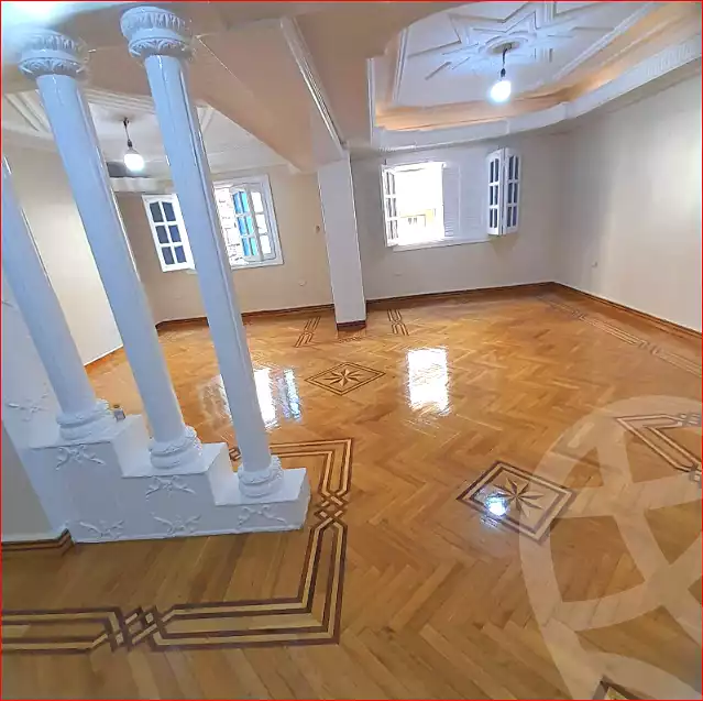 https://aqarmap.com.eg/ar/listing/6975763-for-sale-alexandria-miami-shr-jml-bd-lnsr