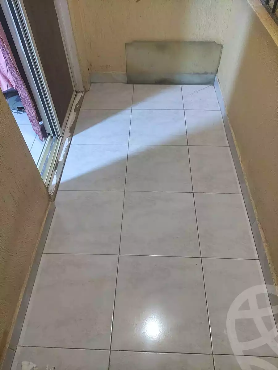 https://aqarmap.com.eg/en/listing/6976008-for-sale-cairo-helwan-ahmed-enci-st
