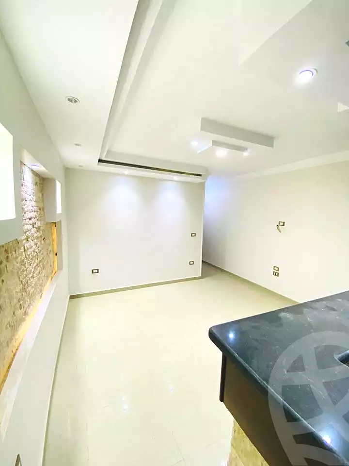 https://aqarmap.com.eg/ar/listing/6976113-for-sale-alexandria-el-mandara-alex-el-mandara-bahri-sidi-kamal-st