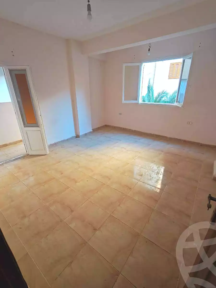 https://aqarmap.com.eg/en/listing/6976303-for-sale-alexandria-al-agamy-el-hanouvel-kasr-al-quiri-st-1