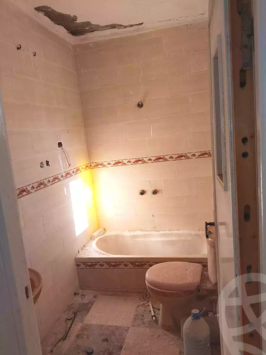 https://aqarmap.com.eg/en/listing/6976342-for-sale-alexandria-al-agamy-el-hanouvel-al-haded-we-al-soulb-st