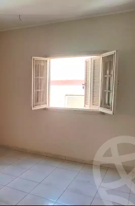 https://aqarmap.com.eg/en/listing/6976518-for-sale-cairo-helwan-el-tayaran-city