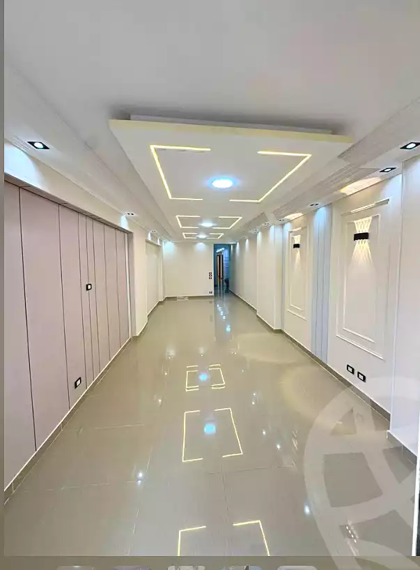 https://aqarmap.com.eg/ar/listing/6976520-for-sale-alexandria-sydy-bshr-sydy-bshr-bhry-shr-mhmwd-l-yswy