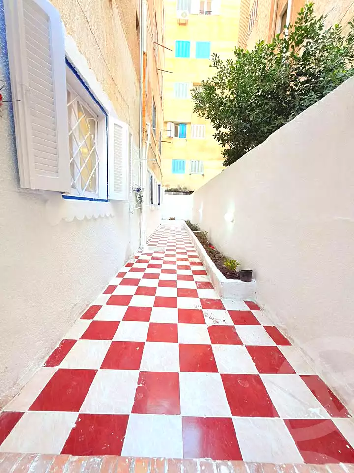 https://aqarmap.com.eg/ar/listing/6976798-for-sale-alexandria-al-agamy-shataa-el-nakheel