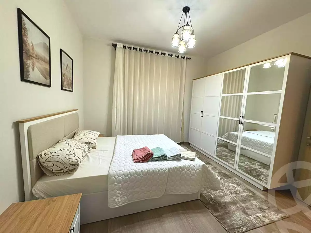 https://aqarmap.com.eg/ar/listing/6976887-for-rent-cairo-new-cairo-compounds-mivida-avenues-residence-mivida