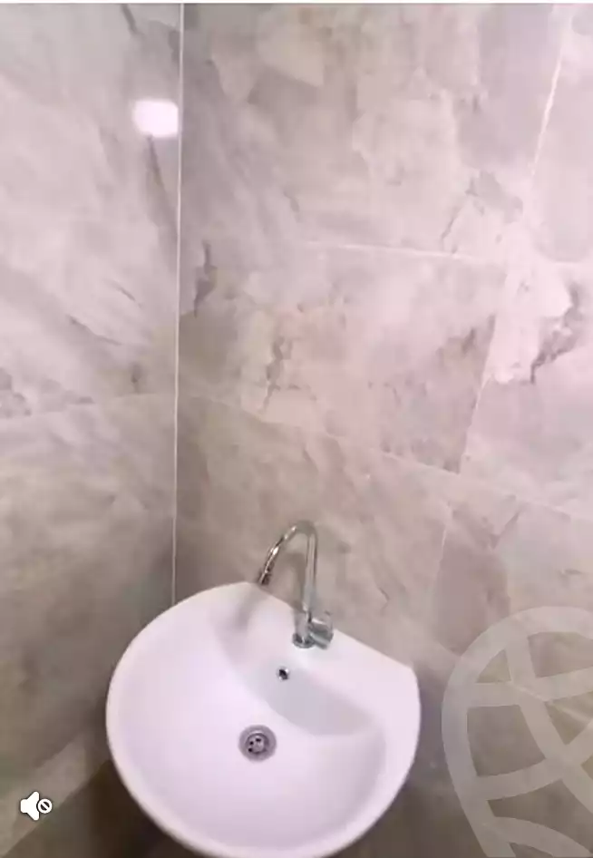 https://aqarmap.com.eg/ar/listing/6976890-for-rent-alexandria-sydy-bshr-sydy-bshr-bhry-el-shaikh-hussein-soliman-18-st