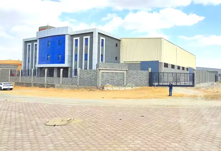 https://aqarmap.com.eg/ar/listing/6976932-for-sale-sharqia-10th-of-ramadan-industrial-area-manteqat-al-6-million