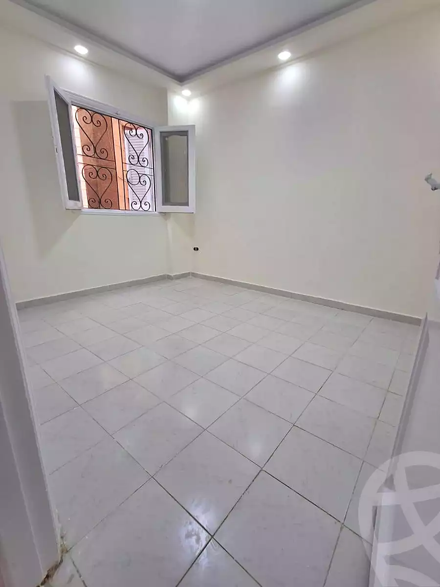 https://aqarmap.com.eg/ar/listing/6977050-for-sale-alexandria-al-agamy-shataa-el-nakheel-street-4