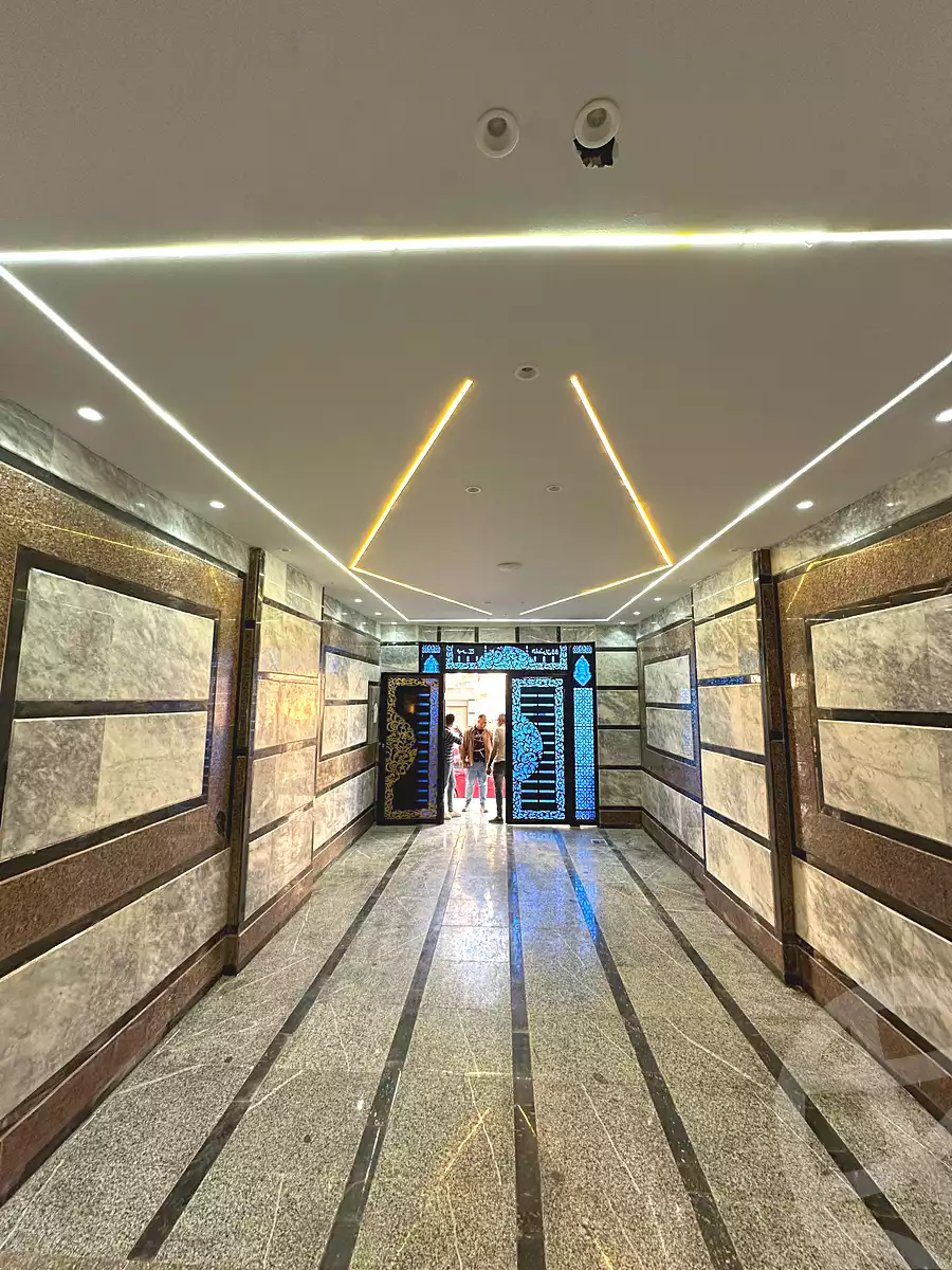 https://aqarmap.com.eg/ar/listing/6977403-for-sale-cairo-al-oubour-tryq-msr-sm-yly-lshrwy-el-nakheel-resort-amenhotep-and-october-co-operative-housing