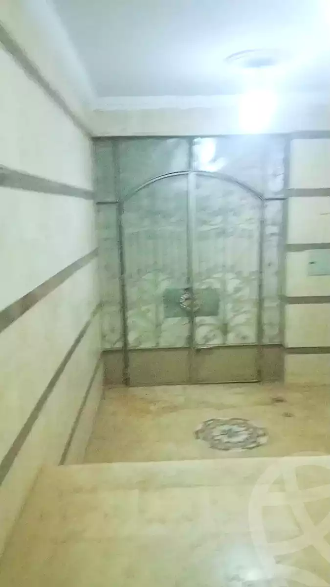 https://aqarmap.com.eg/ar/listing/6977444-for-sale-qalyubia-shubra-el-khaima-shubra-el-khaima-city-ismailia-canal-st