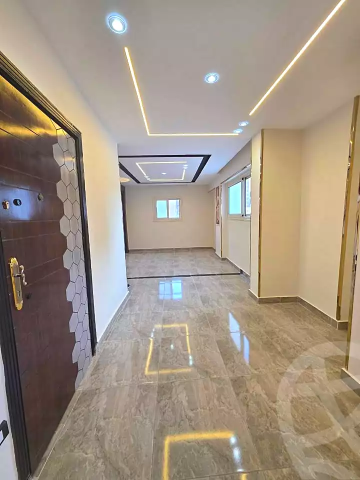https://aqarmap.com.eg/ar/listing/6977750-for-sale-alexandria-sydy-bshr-sydy-bshr-bhry-khalil-hamada-st