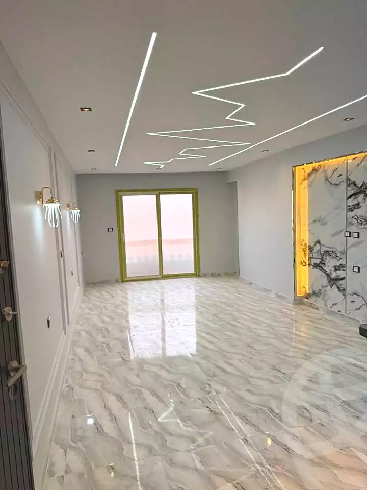 https://aqarmap.com.eg/en/listing/6977785-for-sale-cairo-el-haram-el-lebeny-soltan-khattab-st
