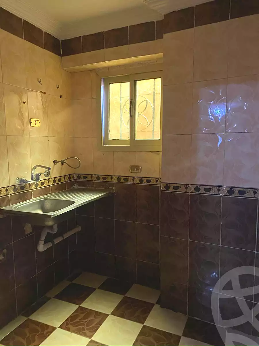 https://aqarmap.com.eg/ar/listing/6977791-for-sale-cairo-faisal-kafr-tohormos-mohammed-hasan-st
