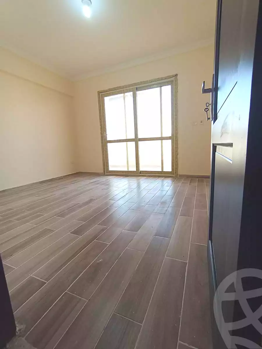 https://aqarmap.com.eg/ar/listing/6977917-for-rent-cairo-el-sheikh-zayed-city-compounds-jn-2