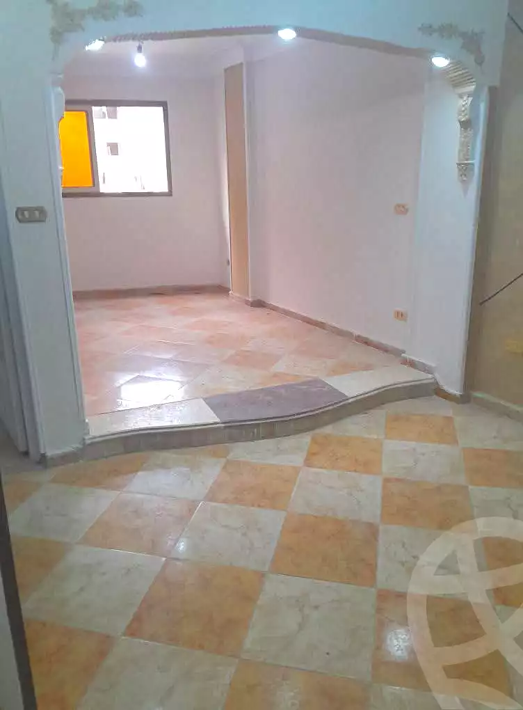 https://aqarmap.com.eg/ar/listing/6977993-for-sale-alexandria-alhadara-new-el-hadra-el-tawheed-st