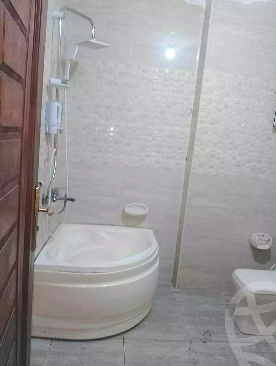 https://aqarmap.com.eg/ar/listing/6978059-for-rent-cairo-faisal-el-matbeaa-amr-ibn-al-aas-st