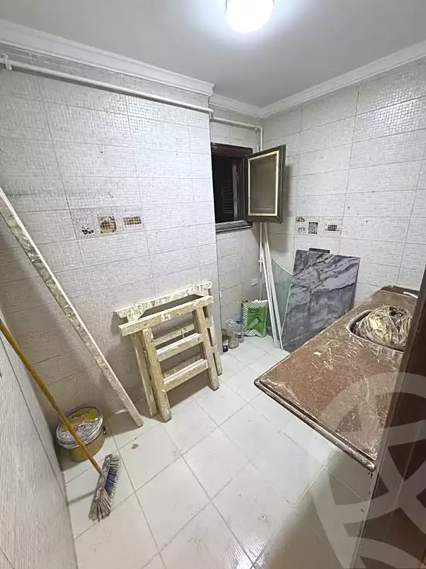 https://aqarmap.com.eg/ar/listing/6978242-for-rent-alexandria-sydy-bshr-sydy-bshr-bhry-shr-mhmwd-l-yswy