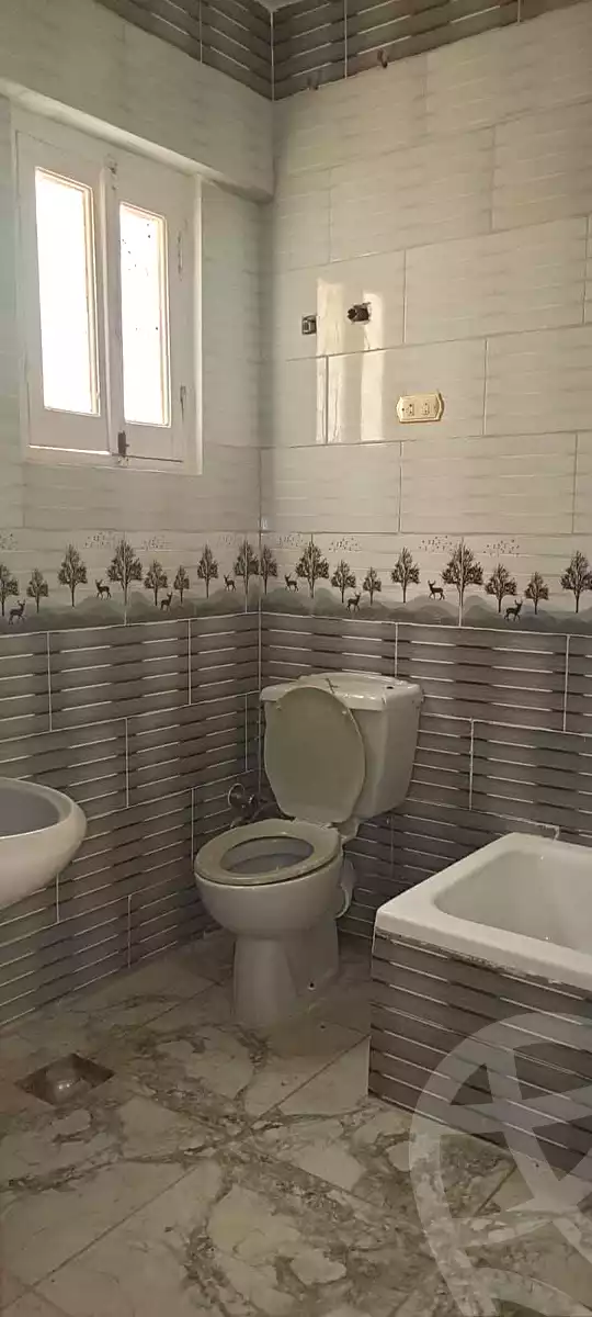 https://aqarmap.com.eg/en/listing/6978436-for-sale-alexandria-al-agamy-el-hanouvel