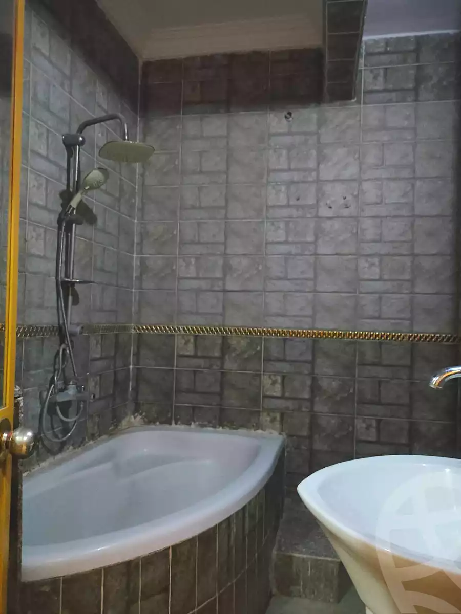 https://aqarmap.com.eg/en/listing/6978647-for-rent-cairo-ain-shams-jsr-lswys-el-arbaeen-st
