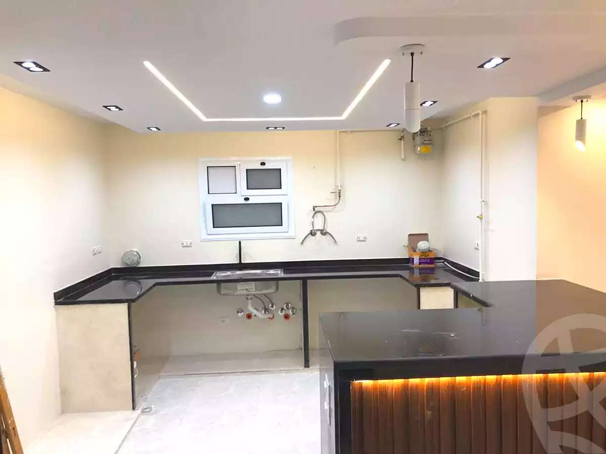 https://aqarmap.com.eg/en/listing/6978696-for-rent-alexandria-el-montazah