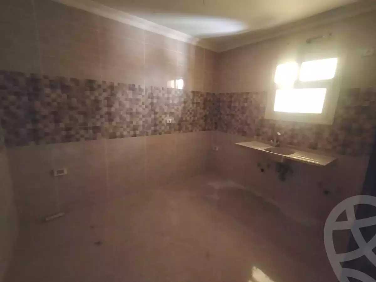 https://aqarmap.com.eg/ar/listing/6978881-for-rent-cairo-new-cairo-compounds-jyd