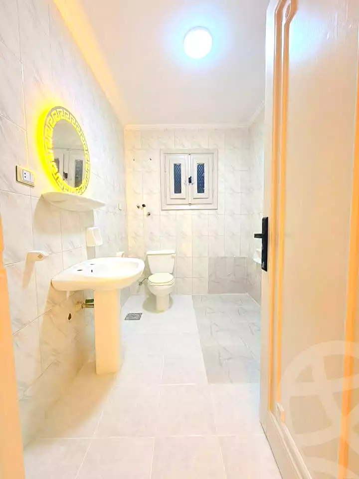 https://aqarmap.com.eg/ar/listing/6979080-for-sale-alexandria-al-agamy-shataa-el-nakheel