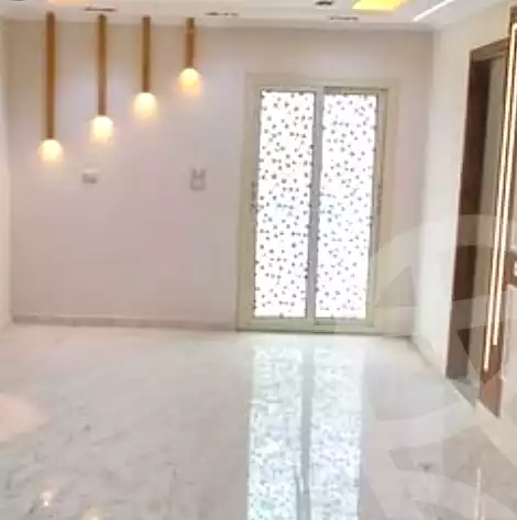 https://aqarmap.com.eg/ar/listing/6979407-for-sale-alexandria-sydy-bshr-sydy-bshr-bhry-shr-khld-bn-lwlyd