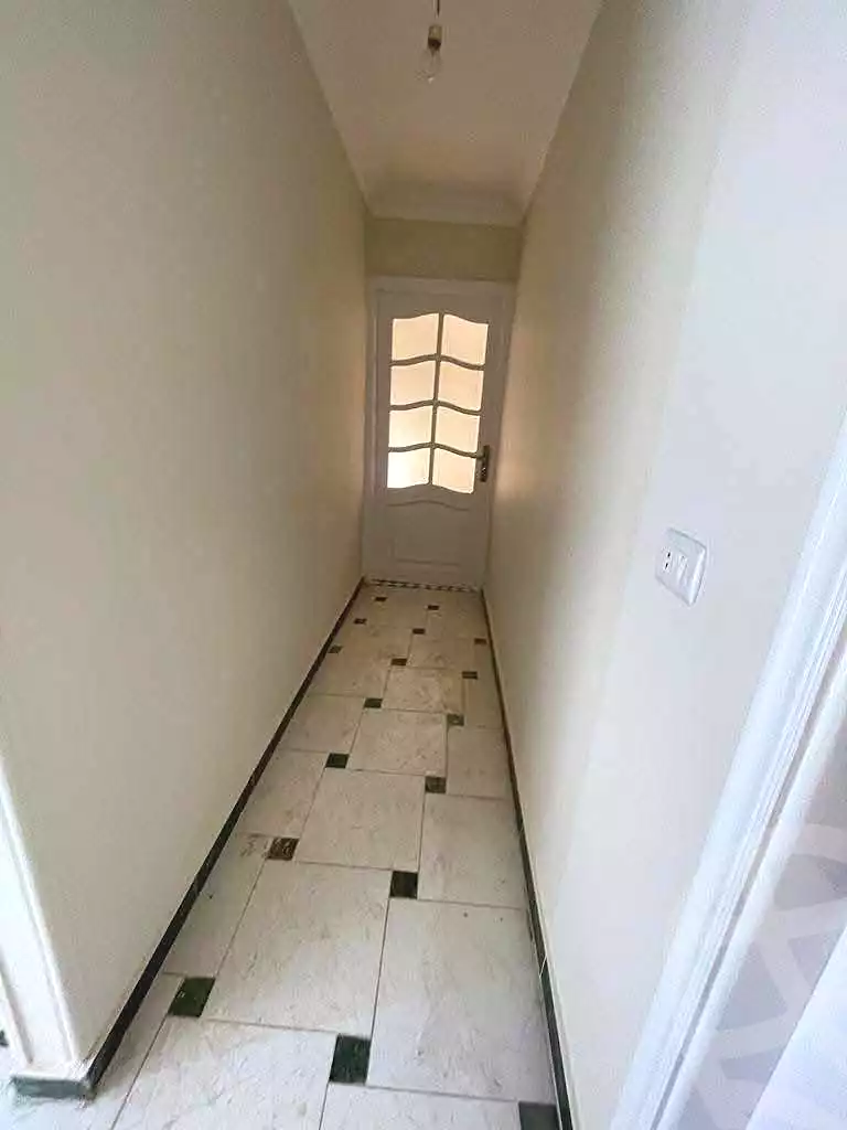 https://aqarmap.com.eg/ar/listing/6979515-for-sale-cairo-helwan-helwan-el-sharkeya-gaafar-st