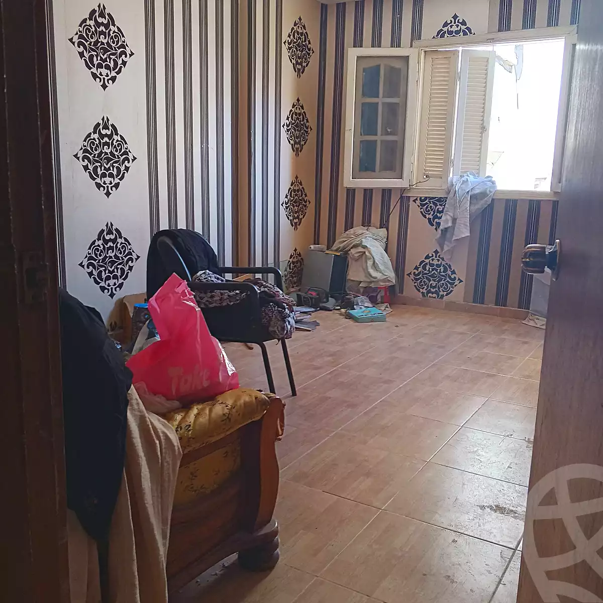 https://aqarmap.com.eg/ar/listing/6979661-for-sale-alexandria-al-agamy-el-hanouvel