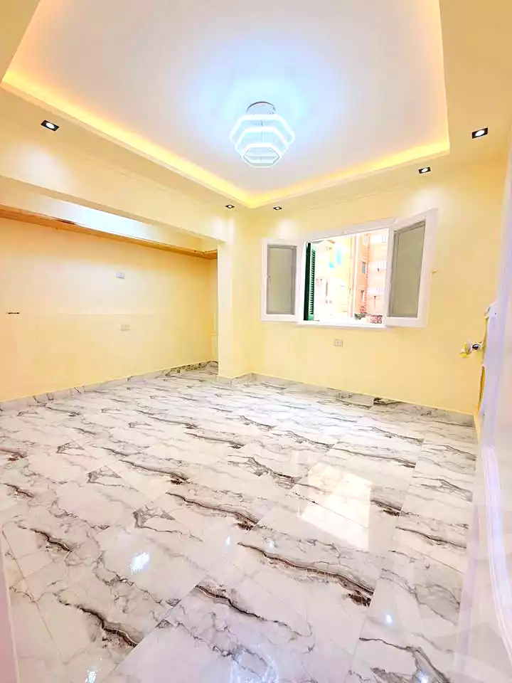 https://aqarmap.com.eg/ar/listing/6979775-for-sale-alexandria-al-agamy-shataa-el-nakheel