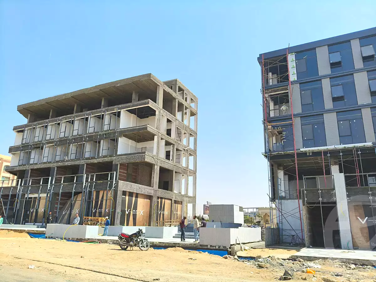 https://aqarmap.com.eg/en/listing/6979848-for-sale-cairo-new-cairo-compounds-vx-n90-mall-mercon