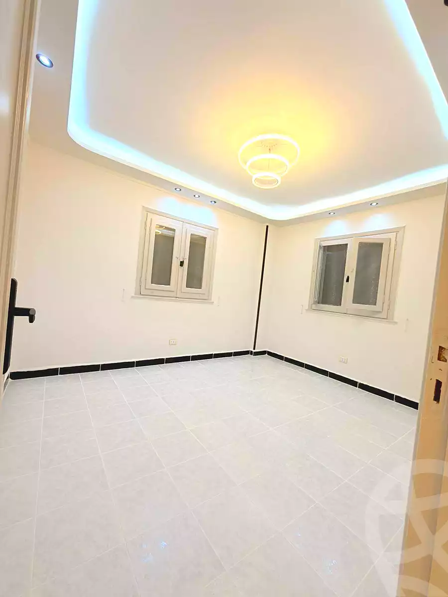 https://aqarmap.com.eg/ar/listing/6979948-for-sale-alexandria-al-agamy-shataa-el-nakheel